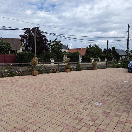 Du Cote De Chez Swann 1 Trouville-sur-Mer Exterior foto